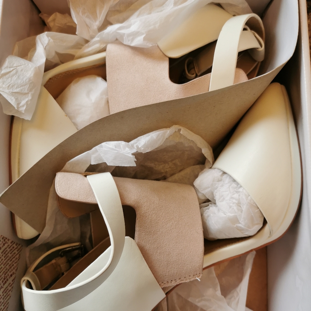 Izabella rue high heels